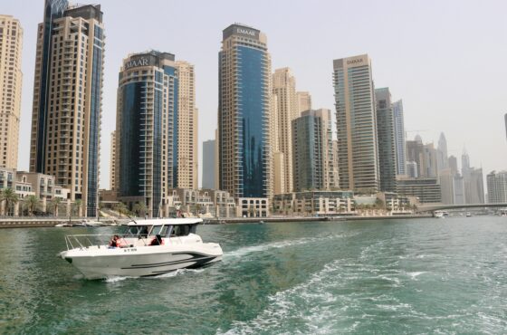 Family Favorites: The Top 5 Kid-Friendly Hotels in Dubai with Waterparks