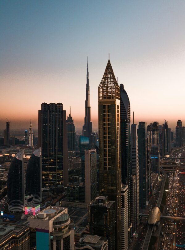 omar-yehia-v8qWbKNEAIE-unsplash